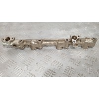 Топливная рейка правая 2385031010 Lexus gs 450h 2006-2011