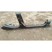 Порог кузова со стойкой правый 61401-30270 Lexus gs 450h 2006-2011