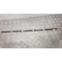 Молдинг стекла двери задний левый 7574030410  Lexus gs 450h 2006-2011