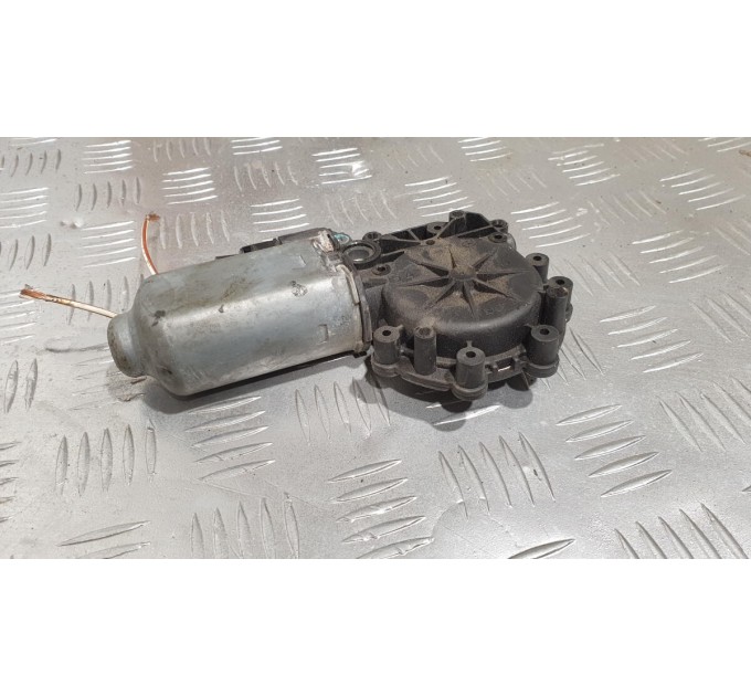 Моторчик стеклоподъемника передний правый  7701470852 Renault Laguna 1