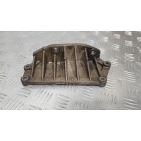 Нижняя крышка двигателя кронштейн MD356034 Mitsubishi Outlander (CU) (2001 - 2008) Нижняя крышка двигателя кронштейн MD356034 Mitsubishi Outlander (CU) (2001 - 2008)