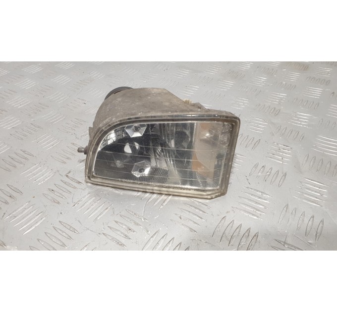 Противотуманная фара левая 8122142020 TOYOTA Rav 4 2.0d d4d (2000-2006)