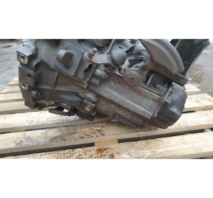 Коробка передач 3030042120 TOYOTA Rav 4 2.0d d4d (2000-2006)