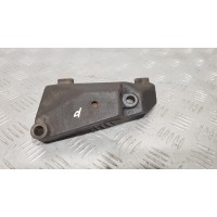 Кронштейн раздаточной коробки 36118-42030 TOYOTA Rav 4 2.0d d4d (2000-2006) Кронштейн раздаточной коробки 36118-42030 TOYOTA Rav 4 2.0d d4d (2000-2006)