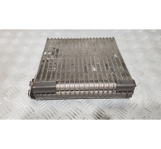 Испаритель кондиционера 8850142080 TOYOTA Rav 4 2.0d d4d (2000-2006)
