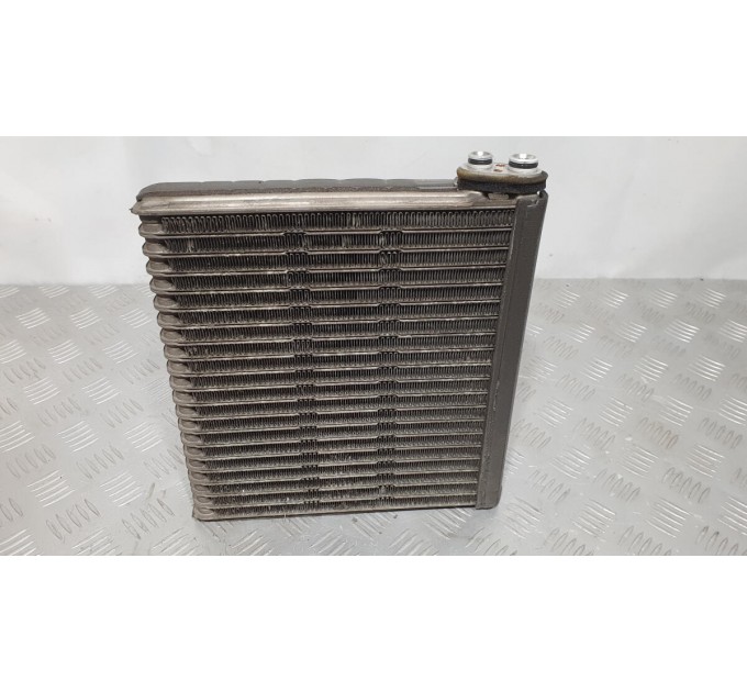 Испаритель кондиционера 8850142080 TOYOTA Rav 4 2.0d d4d (2000-2006)