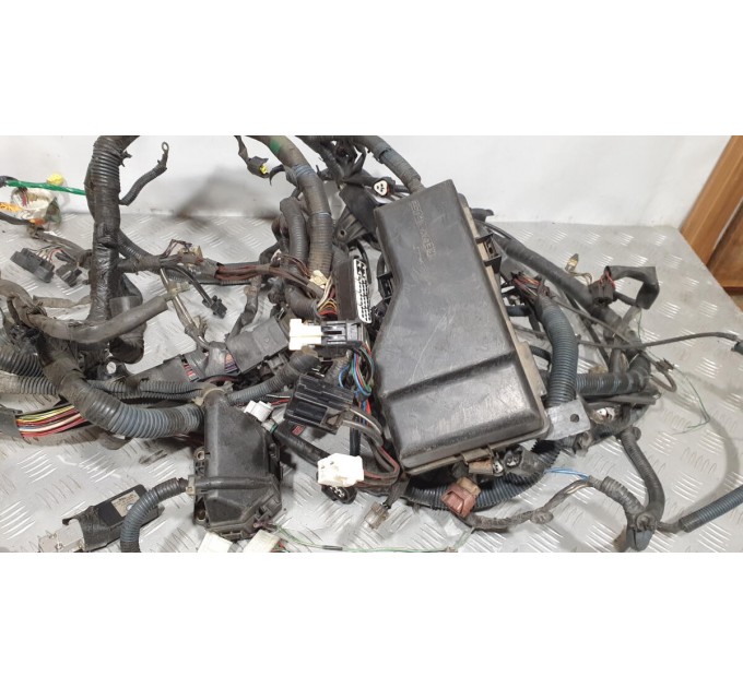 Проводка подкапотная  821114A280 TOYOTA Rav 4 2.0d d4d (2000-2006)