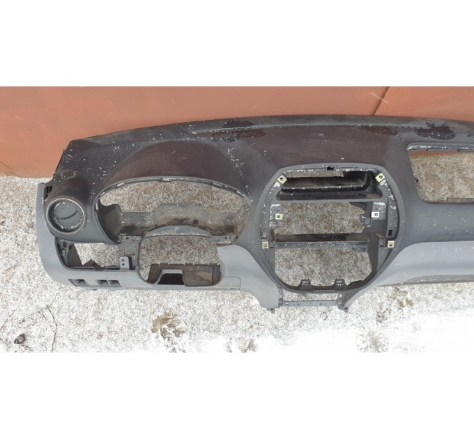 Панель приборная торпедо  5531142080B0  Toyota Rav4 2000-2006