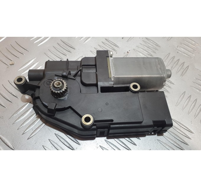 Моторчик люка 0390203452 Honda CR-V 3 2006-2011