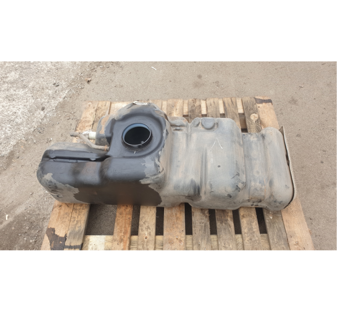 Бак паливний 17202EB70A Nissan Navara D40 2005-2012