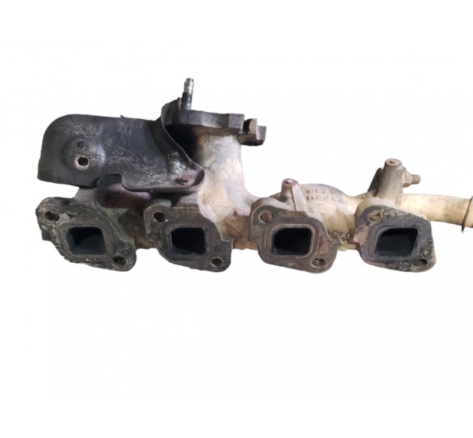 Колектор випускний 14004EC00B Nissan Navara D40 2005-2012