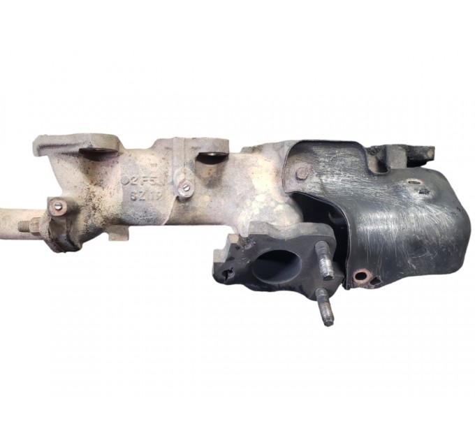 Колектор випускний 14004EC00B Nissan Navara D40 2005-2012