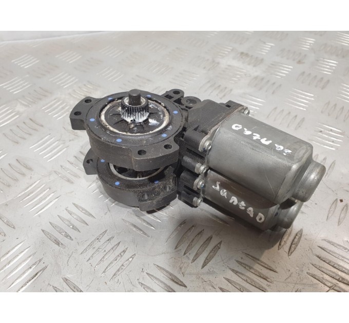 моторчик склопідйомника задній лівий Hyundai Santa Fe (2006-2012) 834502B000