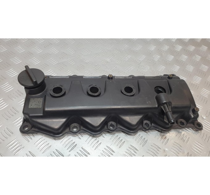 Кришка клапанна 13266ECO1A Nissan Navara D40 2005-2012