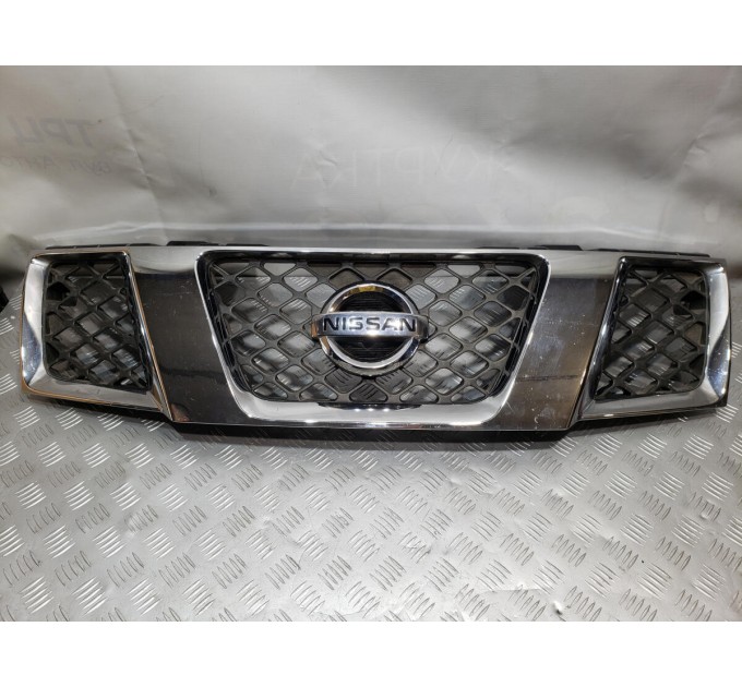 Решітка радіатора зі значком nissan pathfinder r51 2005-2014 62310EB400