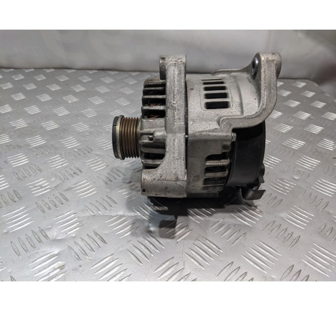 Генератор BMW 3 F30 (2012-2019) F10 F20 F21 F31 F32 F34 15V VALEO ALTERNATOR 8519890 A101