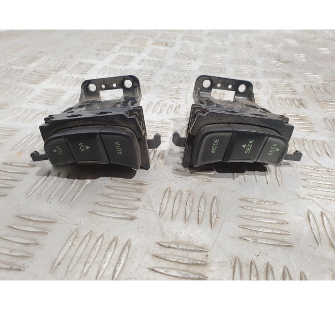 кнопки на руле правые Hyundai Sonata NF (2004-2009)967003K501CH