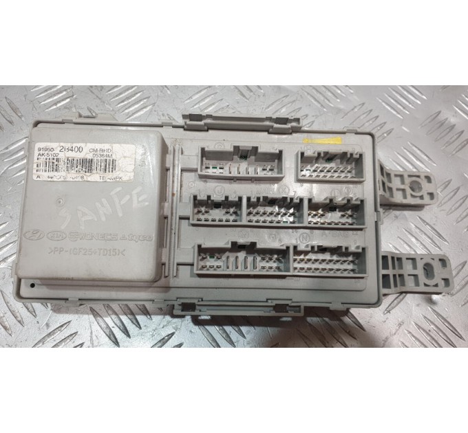 Блок запобіжників HYUNDAI SANTA FE CM 2006-2009 91950 2B400