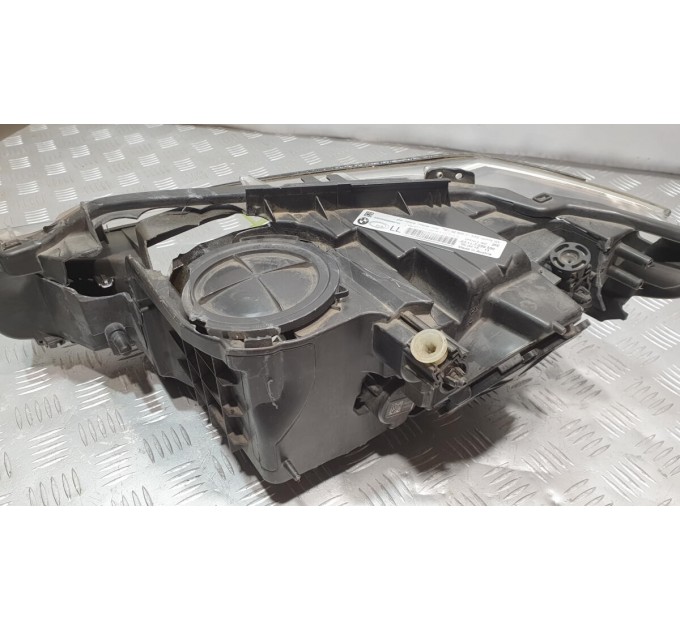 Скло фари bmw 3 f30 2012-2015 63117259550