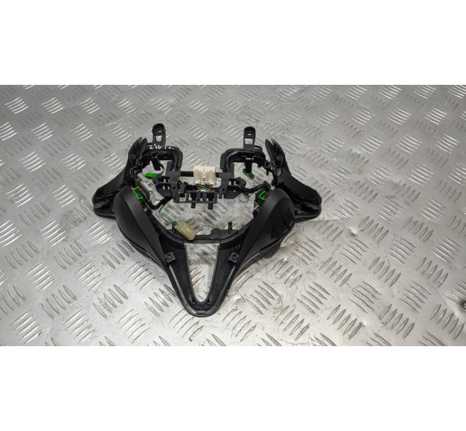 Кнопки руля Honda Civic 4D, 5D 2006-2012 маскимальная комплектация 78525SMGG810