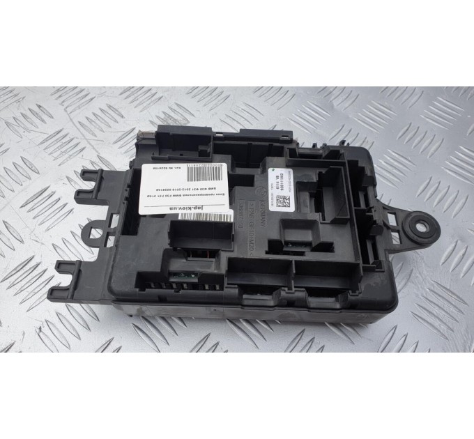 Блок запобіжників BMW F30 F31 316D БМВ Ф30 Ф31 2012-2019 9228158