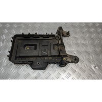 Подставка аккумулятора skoda audi volkswagen 1km91533