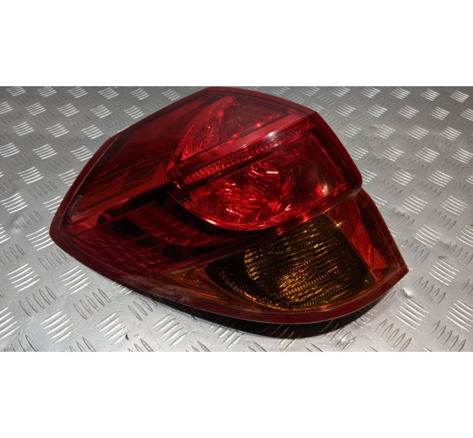 Фонарь задний левый Subaru Legacy 4 Outback 2003-2009 84201AG232