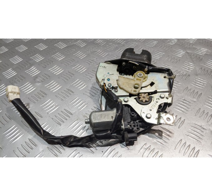 Замок кришки багажника ACURA MDX 2013-2021 74800TZ5A01