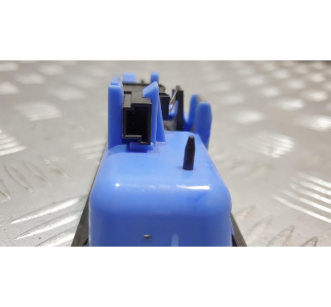 Ручка открывания багажника наружная BMW 2 3 5 X3 2013- 51247368752