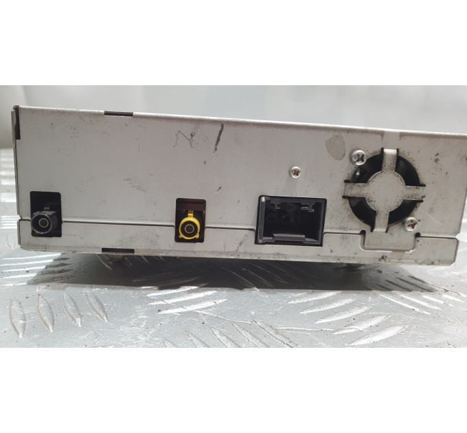 Усилитель тюнер радио MERCEDES S CLASS W221 W216 2005-2013 A2218704689