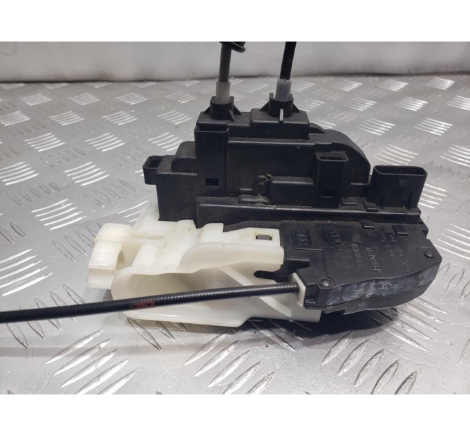 Замок двери задний правый (5 pin) Hyundai SANTA FE II 2006 - 2012 814202B010