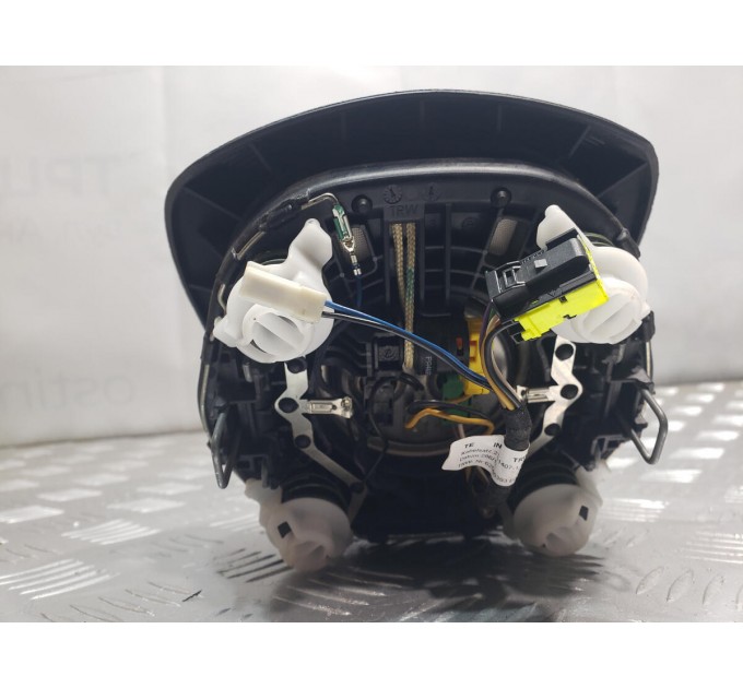 Подушка безпеки airbag в кермо водійська BMW 3 F30 2012-2019 32306871092