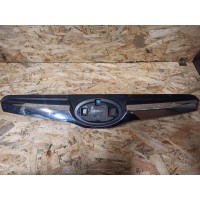 Решетка радиатора grill Subaru Forester  2012-2016 SJ дорест верх 91121SG020