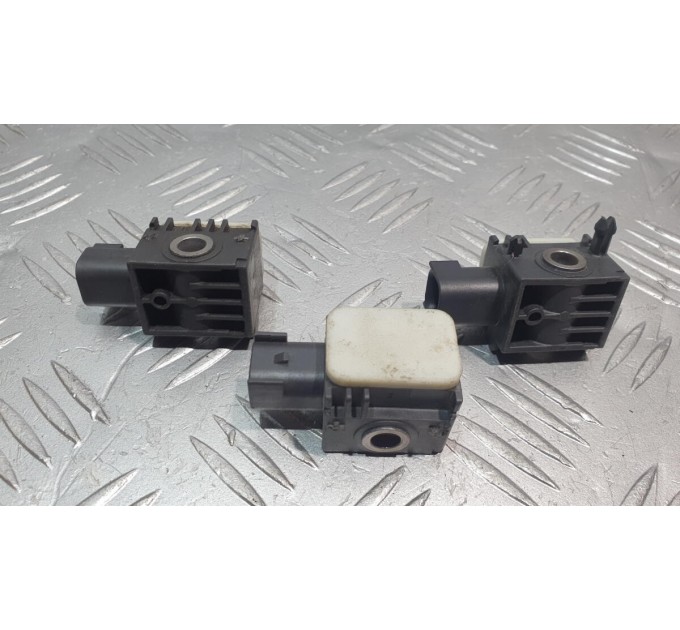 Датчик удару подушки безпеки 959302B000 Hyundai Santa Fe II 2006-2012