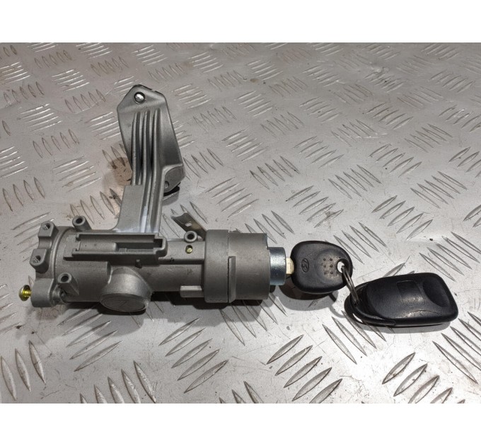 замок зажигания с ключем Hyundai TUCSON (2004-2010) 819102EA00