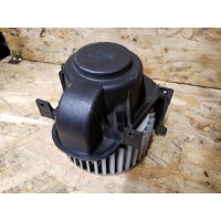 Вентилятор отопителя салона Audi Q7  Vw Touareg 2002 - 2010 7L0820021Q