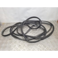 уплотнитель дверного проема задний левый Hyundai TUCSON (2004-2010) 831102E000U7 уплотнитель дверного проема задний левый Hyundai TUCSON (2004-2010) 831102E000U7