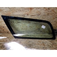 Заднее левое стекло кузова универсал Ford Focus 1998-2005  1120282