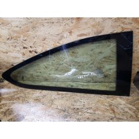 Стекло кузовное глухое правое Ford Focus II 2008 - 2011 1692219