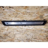 Накладка порога с подсветкой правая передняя BMW F10 2011-2016 51477337018