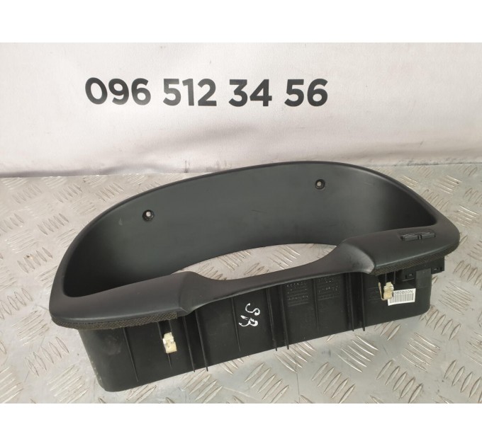 накладка панелі приладів з кнопками Hyundai Santa Fe (2006-2012) 848312B000