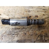 Клапан электромагнитный положения (фаз) распредвала Volkswagen Passat B7 2012-2015 USA 06E109257P