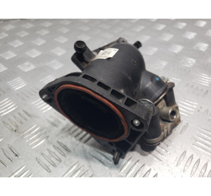 BMW E90 F10 F20 F30 218D 220D 225D 316D 318D 2.0D ТРУБА ПАТРУБОК ВОЗДУХА 7810765