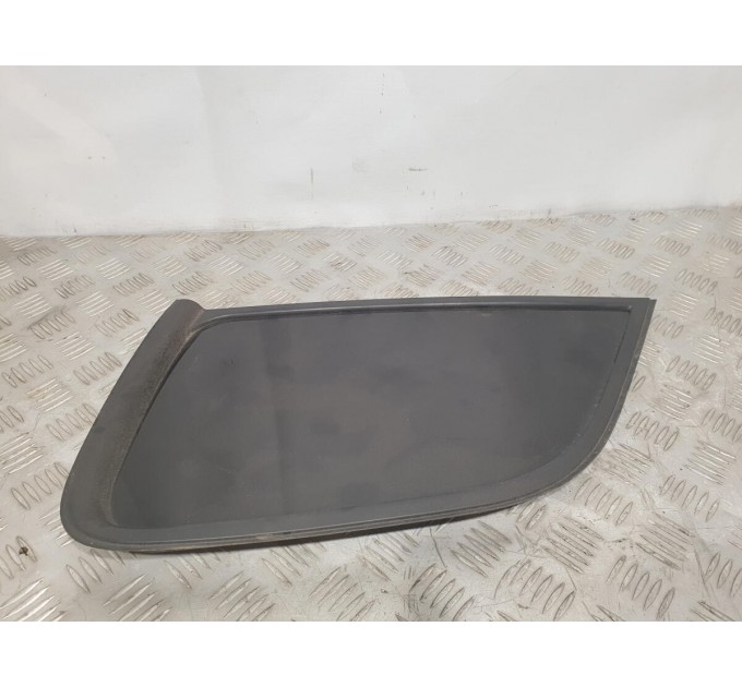 стекло кузовное левое Hyundai TUCSON (2004-2010) 878102E020