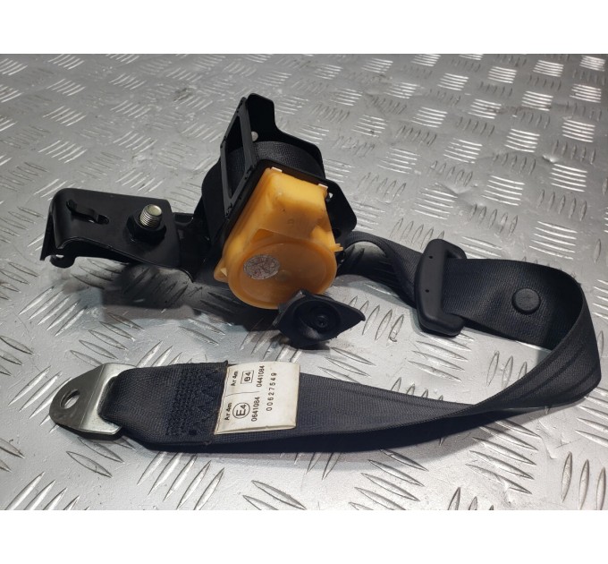 Ремень безопасности задний правый KD455773001 Mazda CX-5 KE (2012-2017}