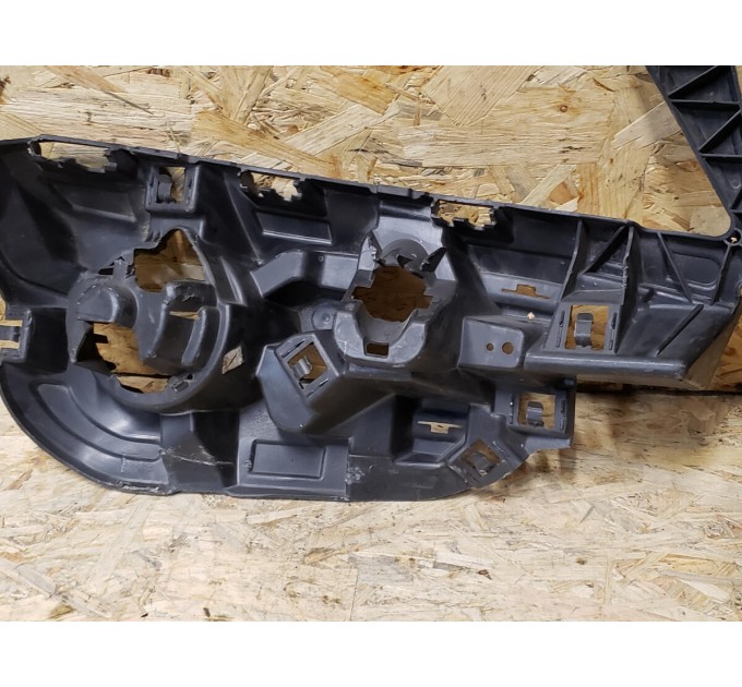 Кронштейн переднього бампера лівий Bmw X3 (F25) 2011-2017 51117212955