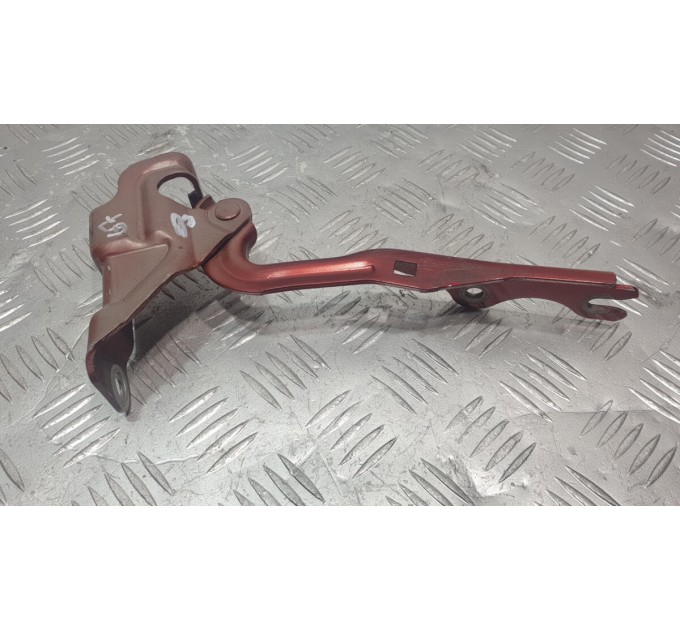 Петля капота права Mazda CX-7 2.3 2006-2012 EG2152410A