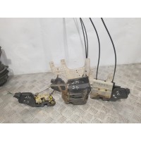 актуатор замка двери задней левой Hyundai TUCSON (2004-2010) 957702E000 актуатор замка двери задней левой Hyundai TUCSON (2004-2010) 957702E000
