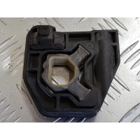 Кронштейн радиатора правый BMW F30 2012-2019 17118620733