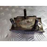 Подушка трансмиссии (опора коробки передач) Nissan Navara/Pathfinder R51 2005 - 2012 11320EB302
